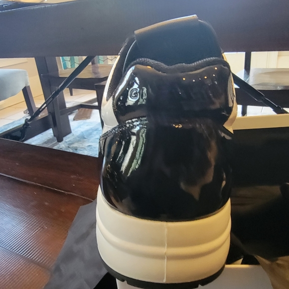 Givenchy EU43 black and white - Picture 3 of 6